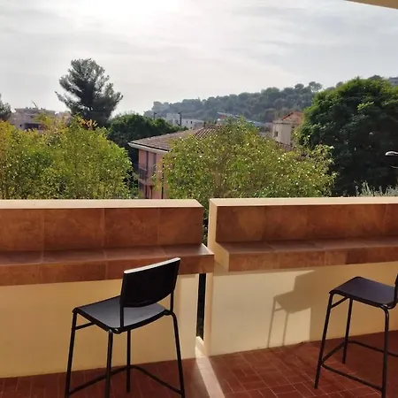 Entierement Renove Cote Avec Garage Рокебрюн — Кап-Мартен