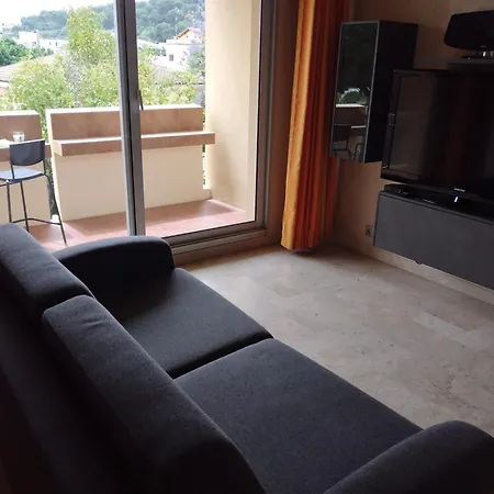 Entierement Renove Cote Avec Garage Апартаменты